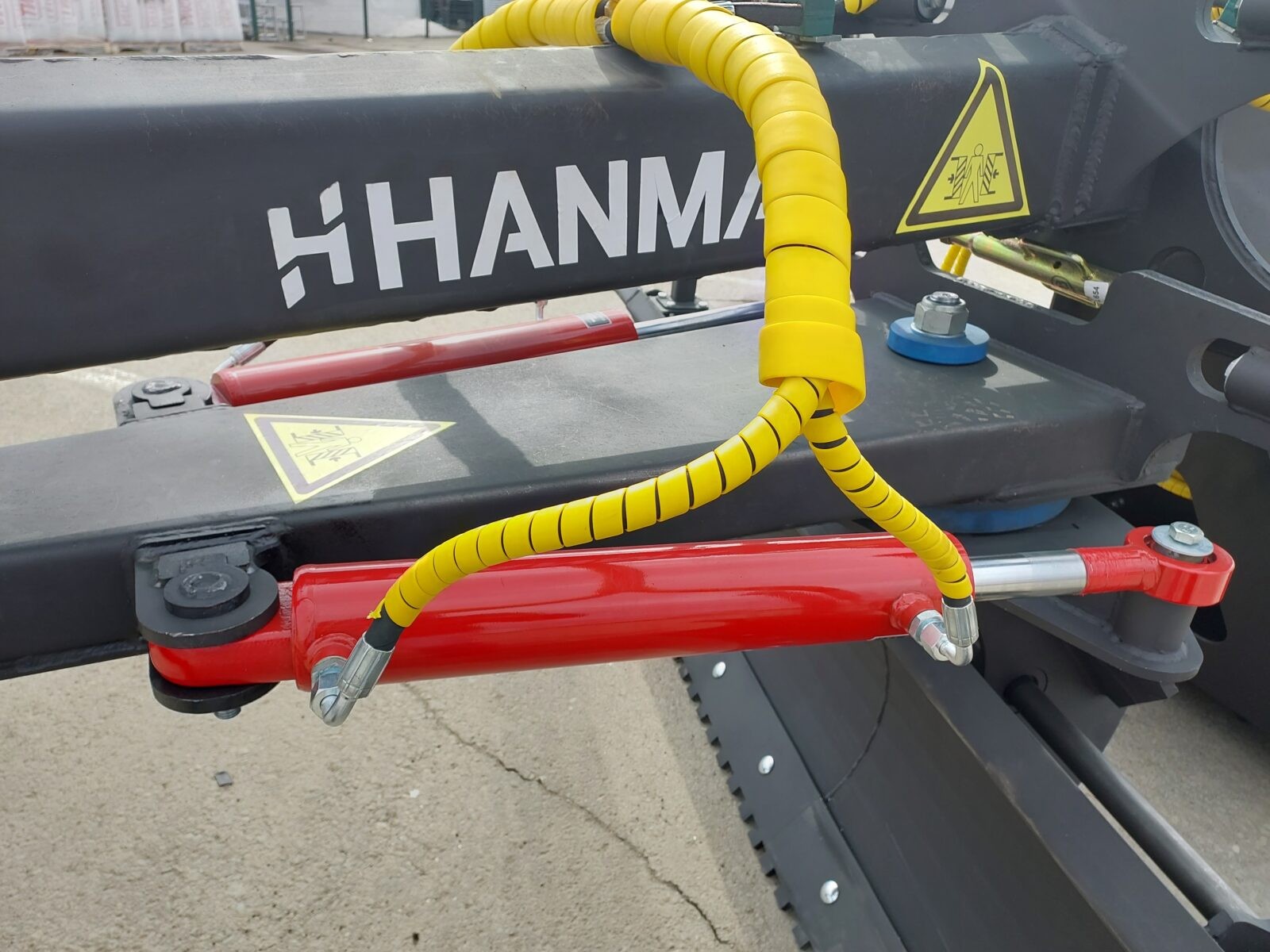 Грейдеры на мини погрузчики