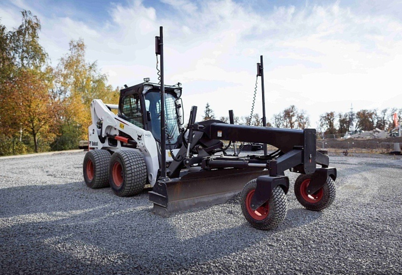 Грейдеры на мини погрузчики